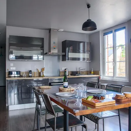 A Babord Vue Port Et Linge Inclus *