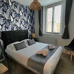 A Babord Vue Port Et Linge Inclus
