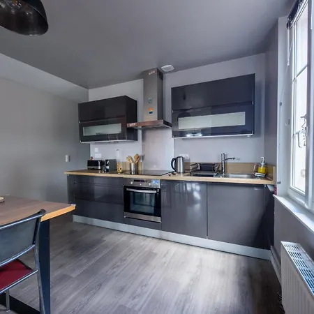 A Babord Vue Port Et Linge Inclus